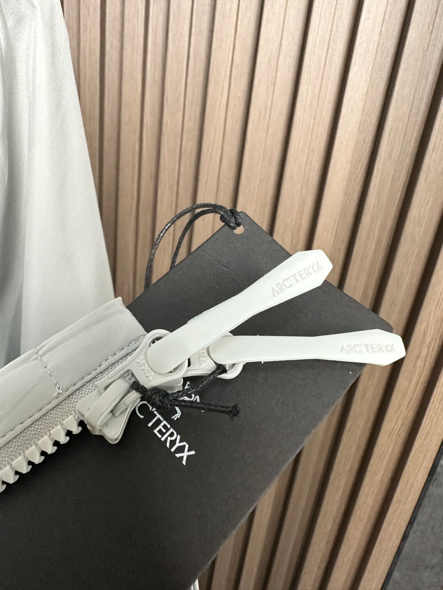 Same Style， ， 2026 New Arrival ，Original Premium Breathable ， ， ， Quality。 ， Sizes：M～3XL，